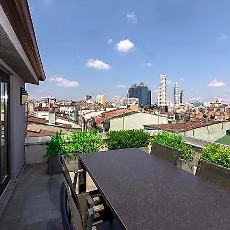 Redmont Nisantasi 3*