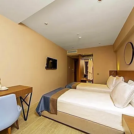 Redmont Nisantasi Hotel 3*