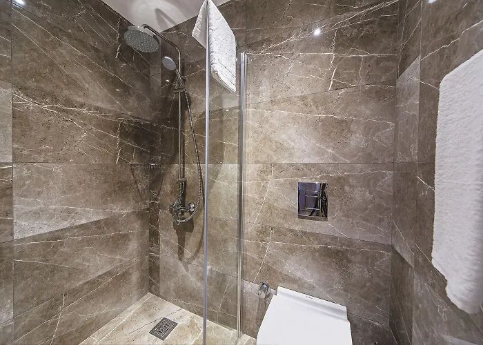 Redmont Nisantasi Hotell