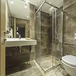 Szálloda Redmont Nisantasi 3*